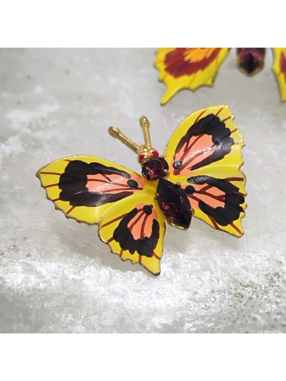 Vintage Czechoslovakia Enamel Rhinestone Butterfly Brooch Set Yellow Orange - Picture 3 of 9